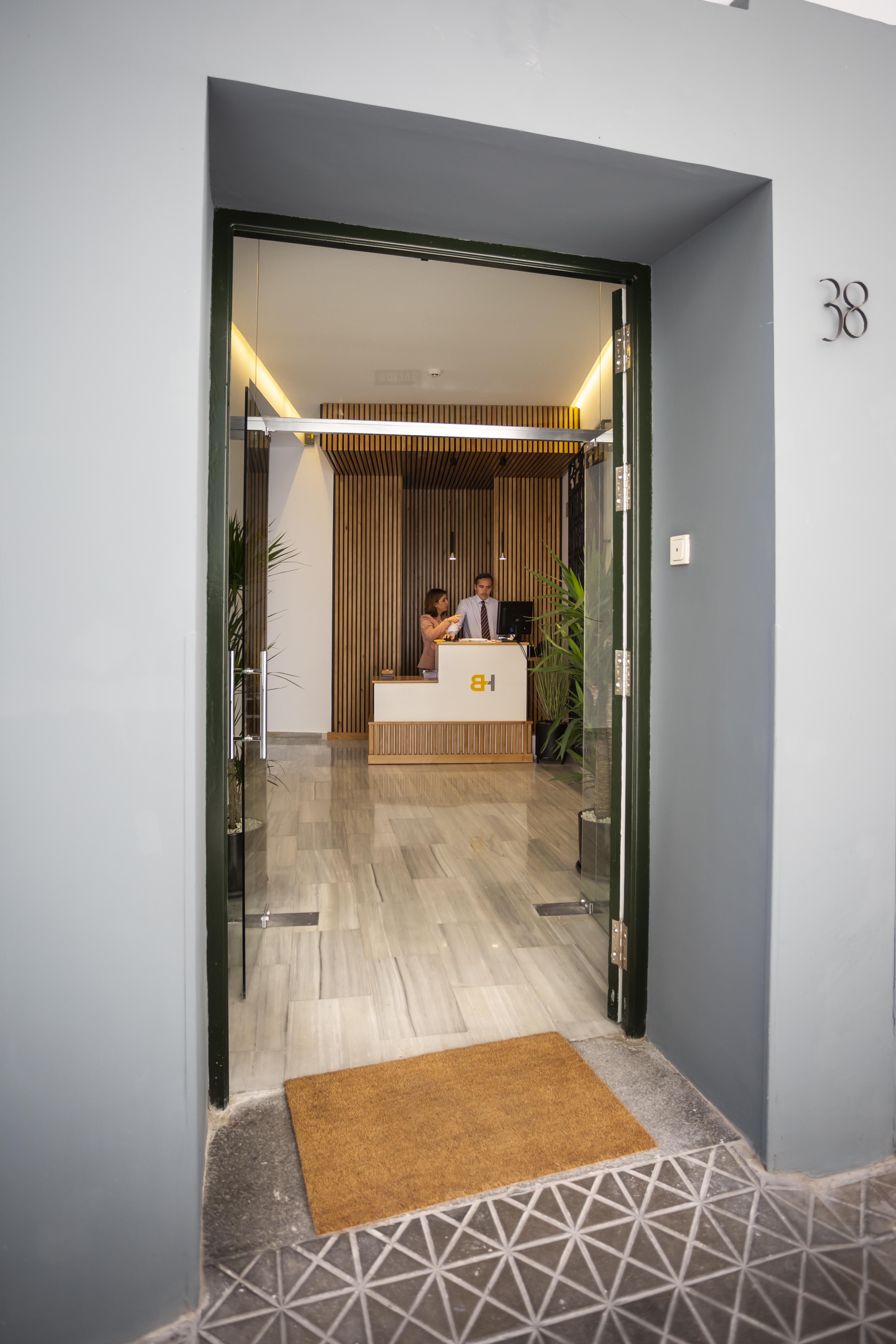 Basic Hotel Sevilla Catedral Exterior foto